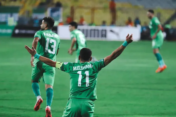 المصري ضد بلاك بولز في الكونفدرالية