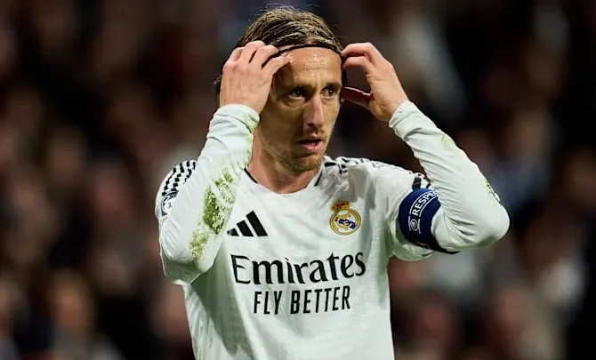 موقف مفاجئ من ريال مدريد تجاه مودريتش.. القرار النهائي خلال أيام