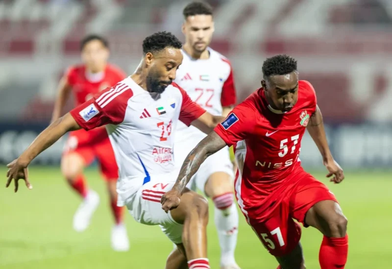 مباراة الشارقة وشباب الأهلي في الجولة 19 من دوري أدنوك للمحترفين