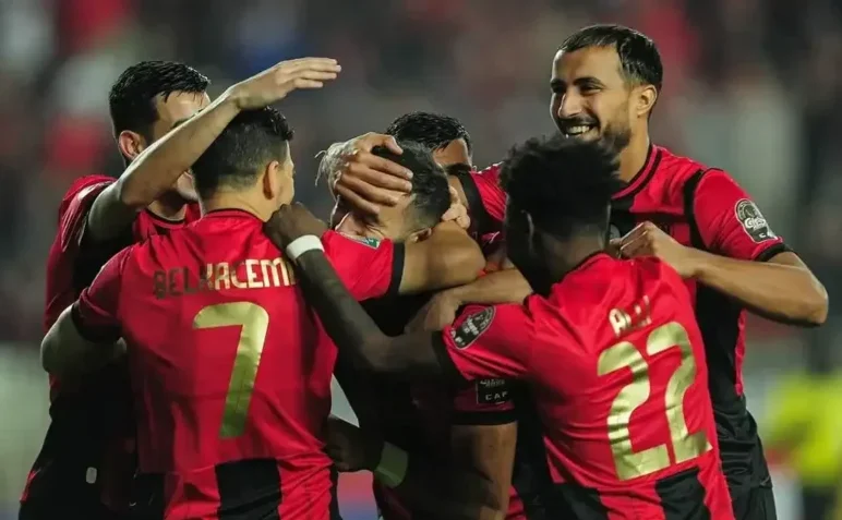 شباب قسنطينة يواجه اتحاد الجزائر في قمة جزائرية بكأس الكونفيدرالية